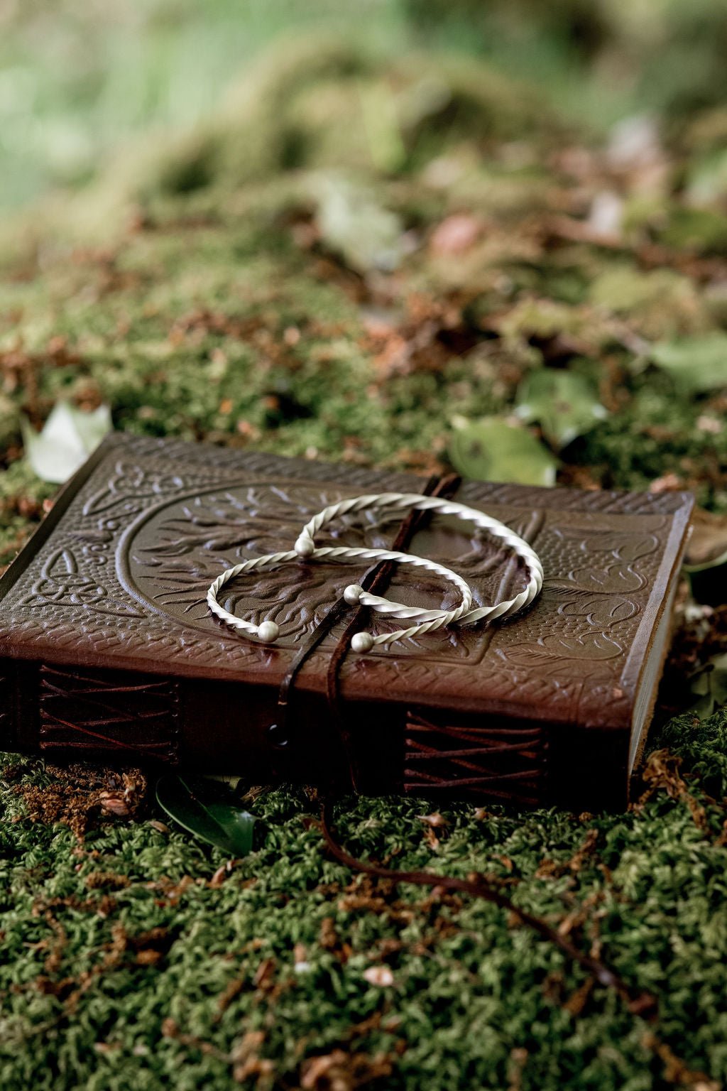 Celtic Torc Bracelet Sleek Edition - Relic