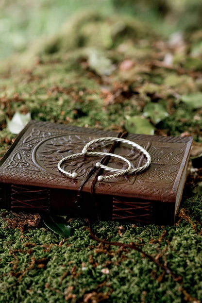 Celtic Torc Bracelet Sleek Edition - Relic