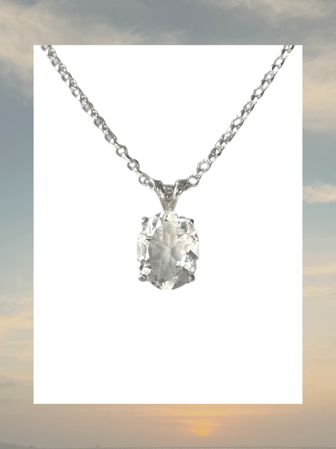CRYSTAL QUARTZ LIGHTCATCHER PENDANT - Relic