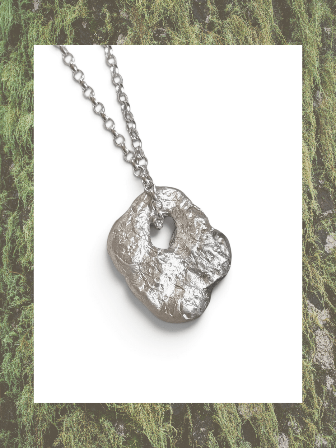 HAG STONE AMULET PENDANT - Relic