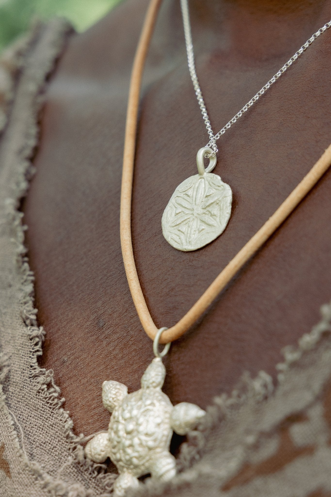 Hexafoil & Cinquefoil Amulet Pendant - Relic