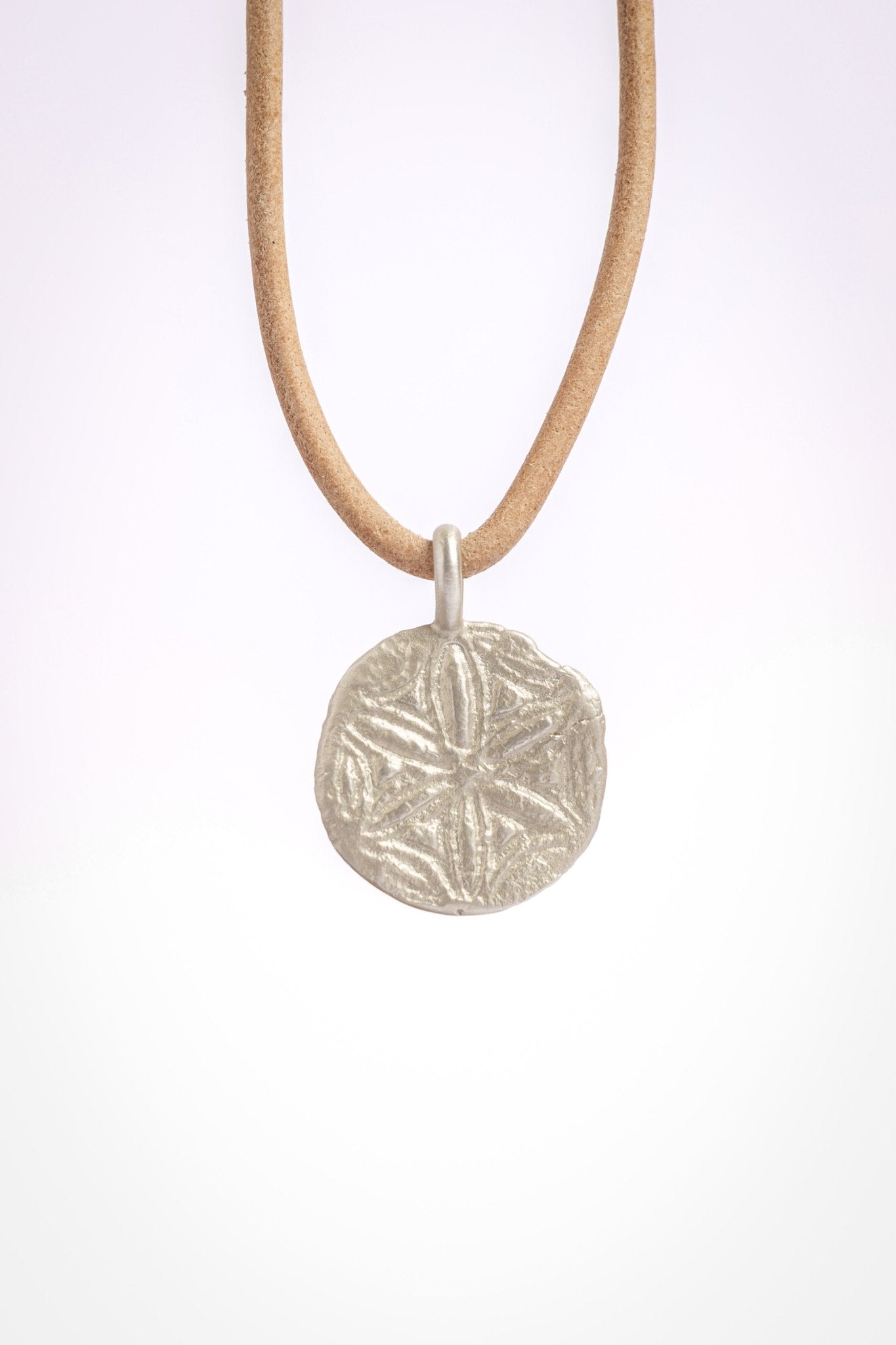 Hexafoil & Cinquefoil Amulet Pendant - Relic