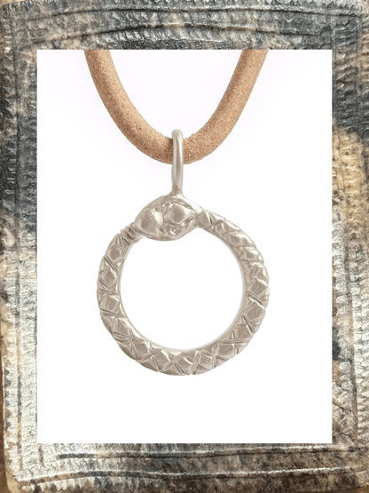 OUROBOROS PENDANT - Relic