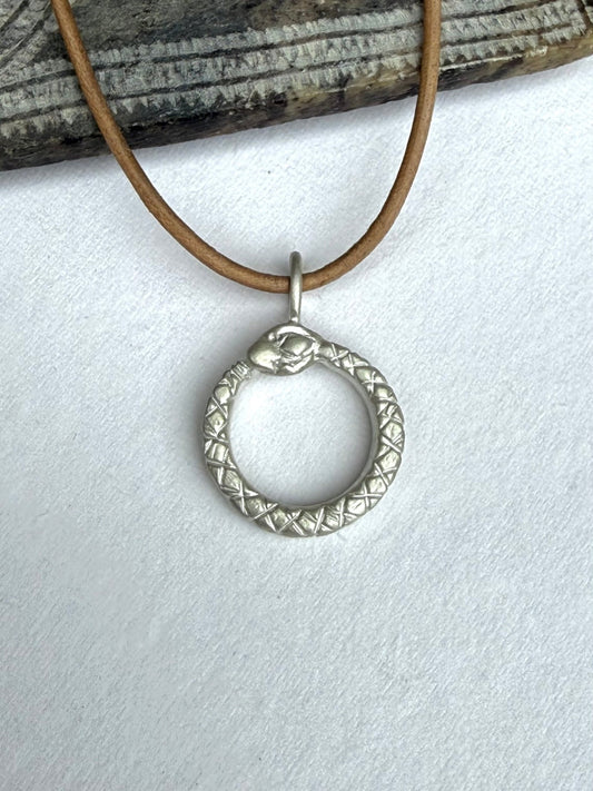 Ouroboros Pendant - Relic