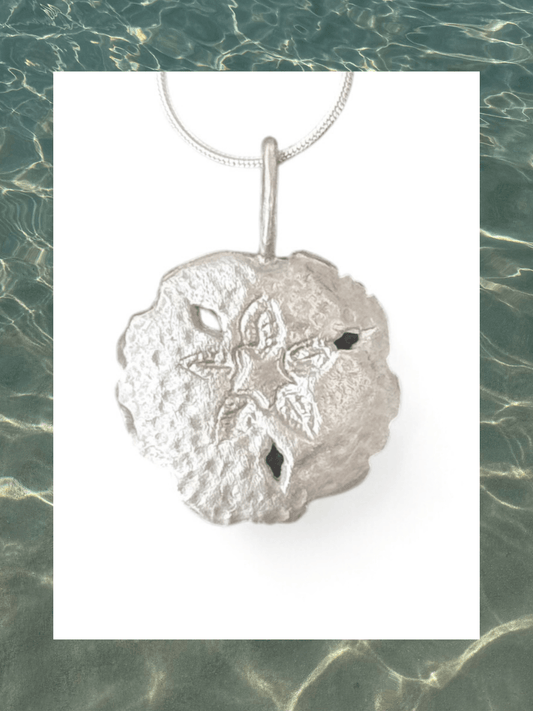 SAND DOLLAR TALISMAN PENDANT - Relic