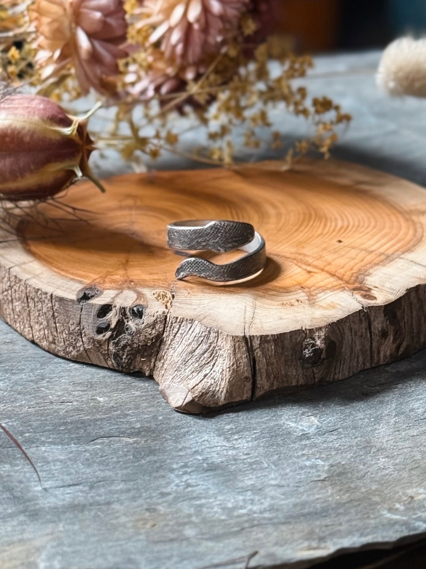 Serpent Ring - Relic