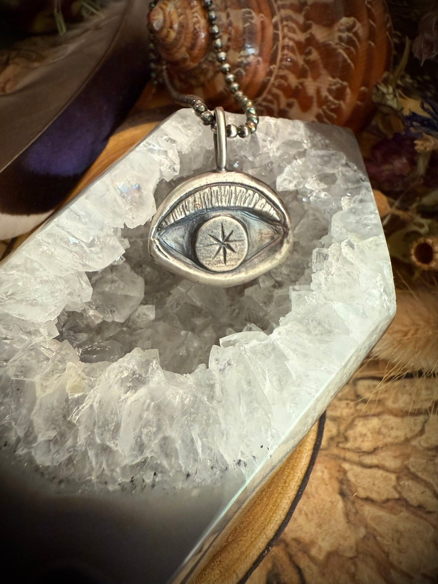 The Eye of Wisdom | Pendant of Mystical Truths and Sacred Perception - Relic