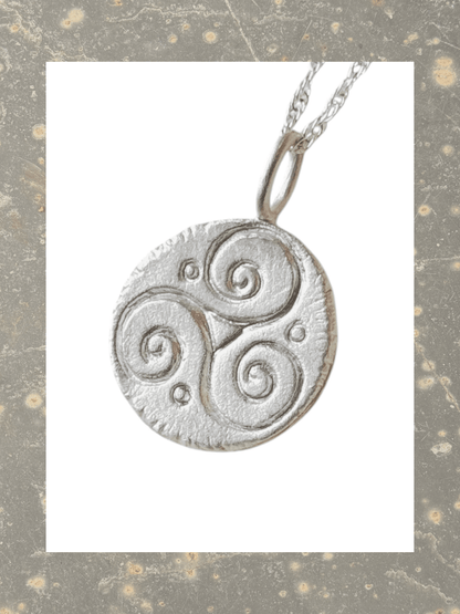 TRISKELION PENDANT - Relic